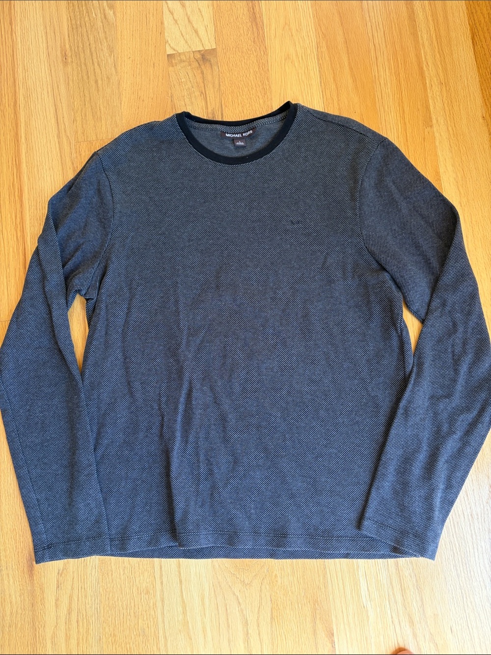 Michael Kors Men's Long Sleeve Crewneck Shirt - Dark Grey, size Large
